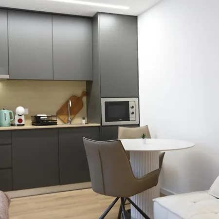 268 Lettér - Charming With Balcony * Lisbona