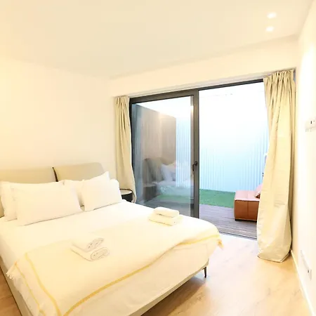 268 Letter - Charming With Balcony