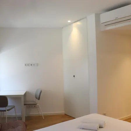 Apartman 268 Letter - Charming With Balcony *